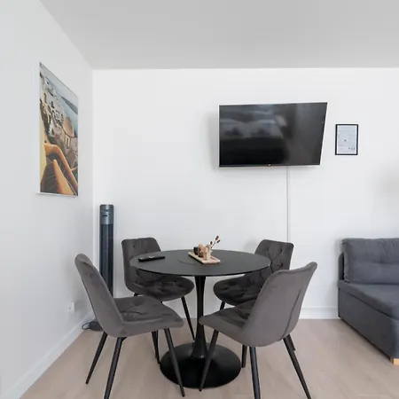Perfect For Work Trips & Family Holidays Apartmán *