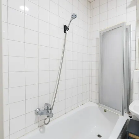 Perfect For Work Trips & Family Holidays Apartmán