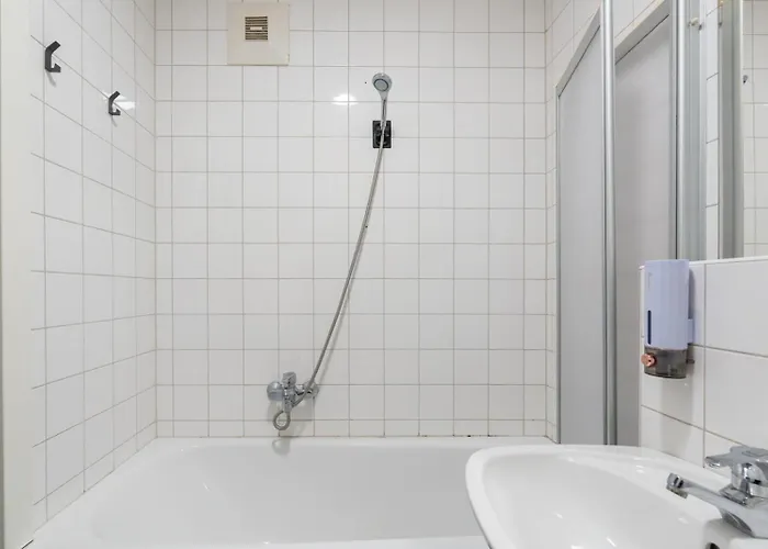 Perfect For Work Trips & Family Holidays Daire Steyr