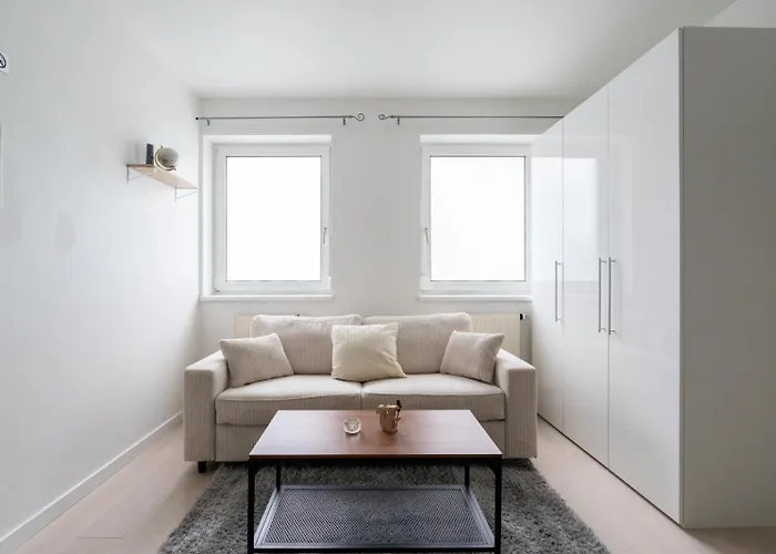 Perfect For Work Trips & Family Holidays *