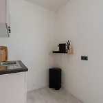 דירה Perfect For Work Trips & Family Holidays