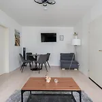 Perfect For Work Trips & Family Holidays
