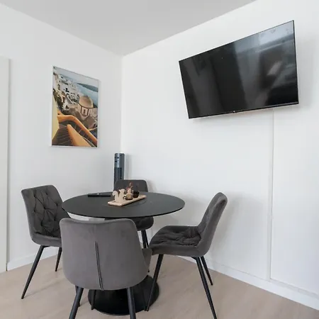 Perfect For Work Trips & Family Holidays Appartement